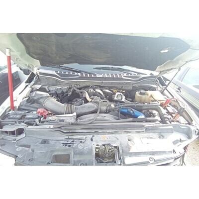 2017 Ford F-250 Super Duty Pickup Axle Assy, Front (4WD) - ~426532869