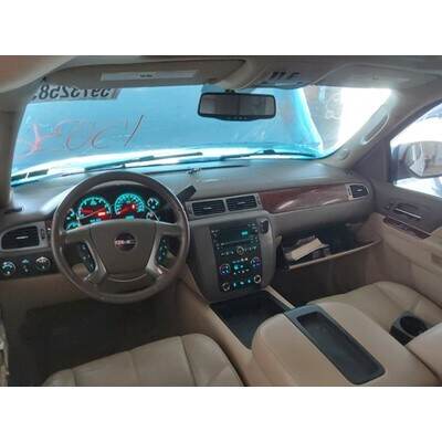 2009 Cadillac Escalade Axle Assembly, Rear - ~428765431