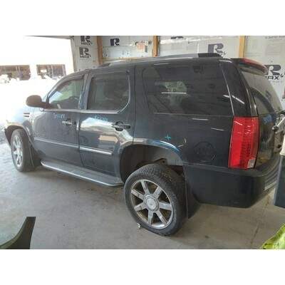2007 Cadillac Escalade Axle Assembly, Rear - ~432764407