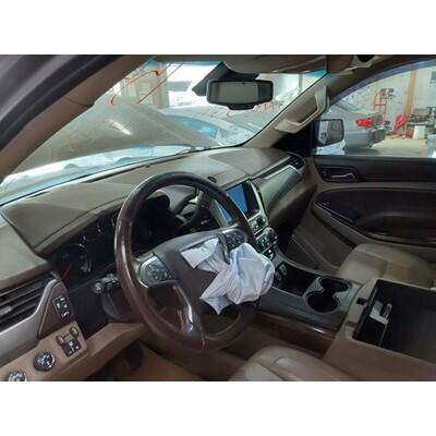 2015 Chevrolet Suburban 1500 Series Axle Assembly, Rear - ~436433279