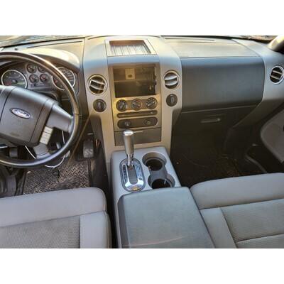 2004 Ford F-150 Series Pickup Axle Assembly, Rear