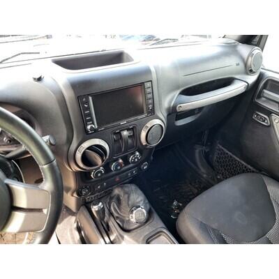 2016 Jeep Wrangler Axle Assy, Front (4WD) - ~427999389