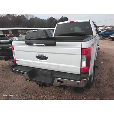 2017 Ford F-250 Super Duty Pickup Axle Assy, Front (4WD) - ~415519611