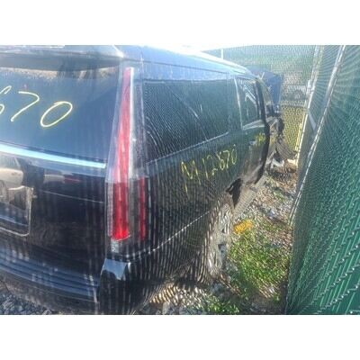 2015 Cadillac Escalade Axle Assembly, Rear