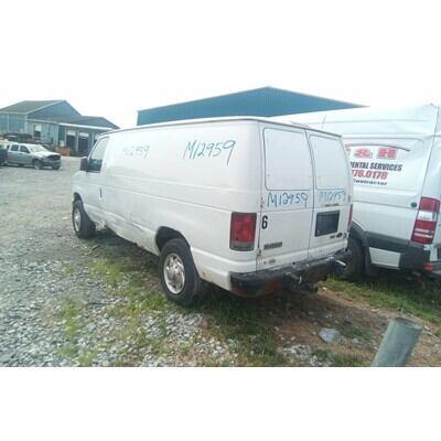 2008 Ford E-250 Van Axle Assembly, Rear