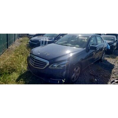 2010 Mercedes-Benz E-Class Axle Shaft - ~394160489