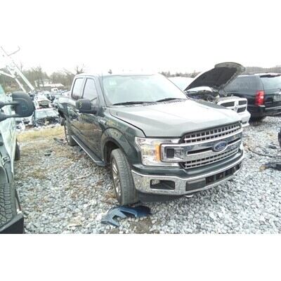 2018 Ford F-150 Series Pickup Axle Assembly, Rear - ~407334837