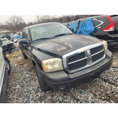 2005 Dodge Dakota Axle Assembly, Rear - ~414480566