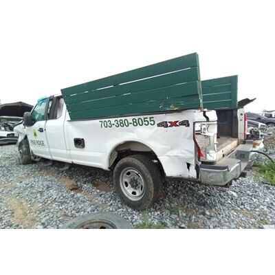 2017 Ford F-250 Super Duty Pickup Axle Assembly, Rear - ~418232486