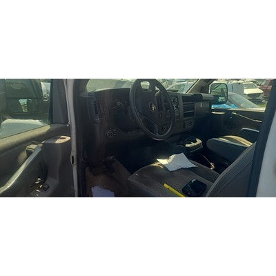 2017 Chevrolet Express 2500 Axle Assembly, Rear - ~421453785