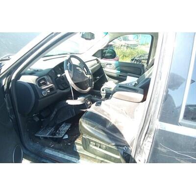 2007 Cadillac Escalade Axle Assembly, Rear - ~430946248