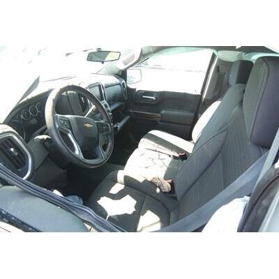 2019 Chevrolet Silverado 1500 Axle Assembly, Rear - ~431745495