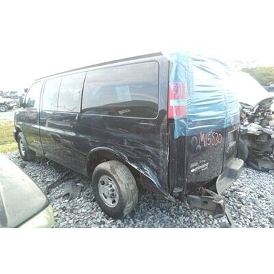 2010 Chevrolet Express 2500 Axle Assembly, Rear - ~436092866
