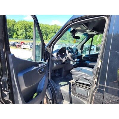 2019 Mercedes-Benz Sprinter 2500 Axle Assembly, Rear - ~397583277