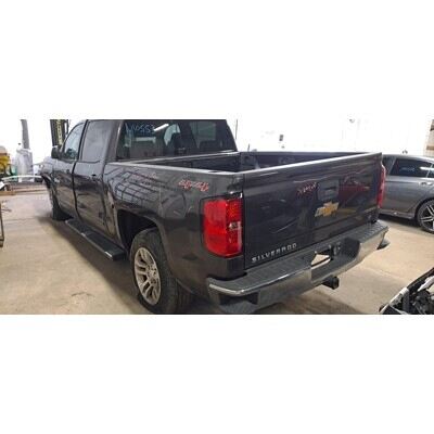 2014 Chevrolet Silverado 1500 Axle Assembly, Rear - ~409889672