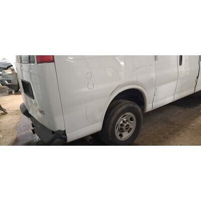 2010 Chevrolet Express 2500 Axle Assembly, Rear - ~410008805