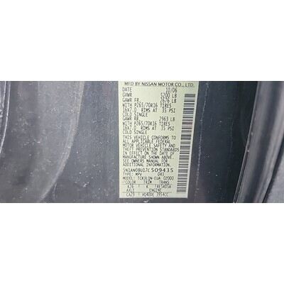 2005 Nissan Xterra Axle Assembly, Rear - ~410656820