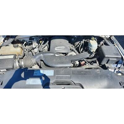 2003 Chevrolet Suburban 1500 Series Axle Assembly, Rear - ~417234131