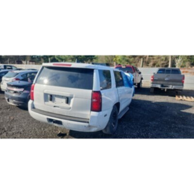 2015 Chevrolet Suburban 1500 Series Axle Assembly, Rear - ~419468140