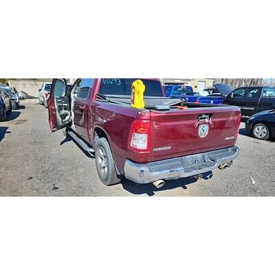 2019 Dodge 1500 Series Pickup Axle Assembly, Rear - ~417562380