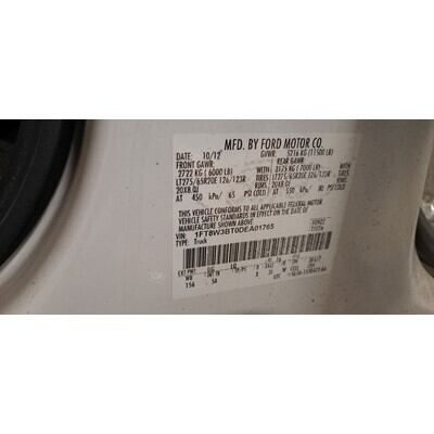 2013 Ford F-250 Super Duty Pickup Axle Assy, Front (4WD) - ~420226501