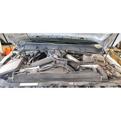 2013 Ford F-250 Super Duty Pickup Axle Assy, Front (4WD) - ~420226501