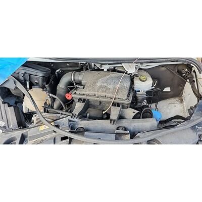 2010 Mercedes-Benz Sprinter 2500 Axle Assembly, Rear - ~421192191