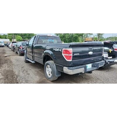 2012 Ford F-150 Series Pickup Axle Assembly, Rear - ~422730288