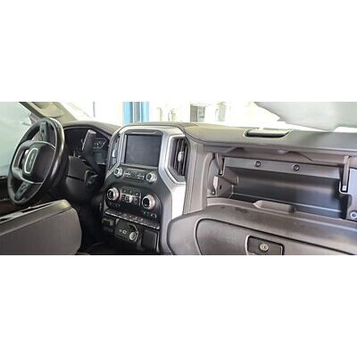 2019 Chevrolet Silverado 1500 Axle Assembly, Rear - ~426743661