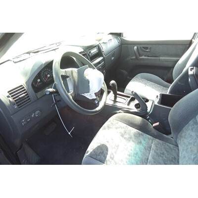 2003 Kia Sorento Axle Assembly, Rear - ~403217428