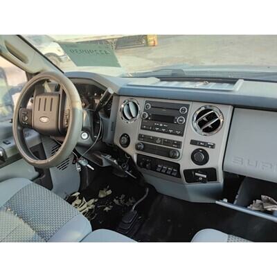 2013 Ford F-250 Super Duty Pickup Axle Assy, Front (4WD) - ~428823089