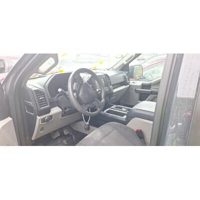 2015 Ford F-150 Series Pickup Axle Assembly, Rear