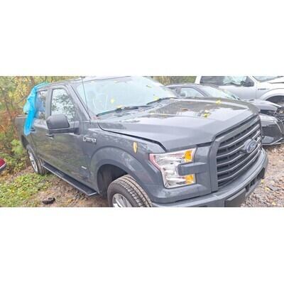 2015 Ford F-150 Series Pickup Axle Assembly, Rear