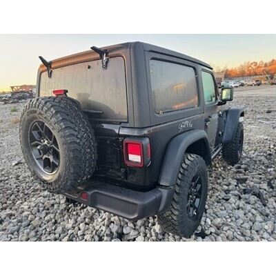 Used Axle Assy, Front (4WD), ~406840076