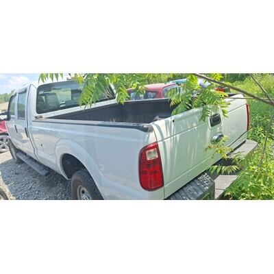 2013 Ford F-250 Super Duty Pickup Axle Assy, Front (4WD) - ~425795770