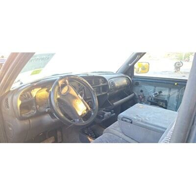 2000 Dodge 1500 Series Pickup Axle Assy, Front (4WD) - ~435137259