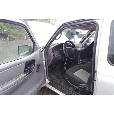 2010 Ford Ranger Axle Assembly, Rear - ~424765463