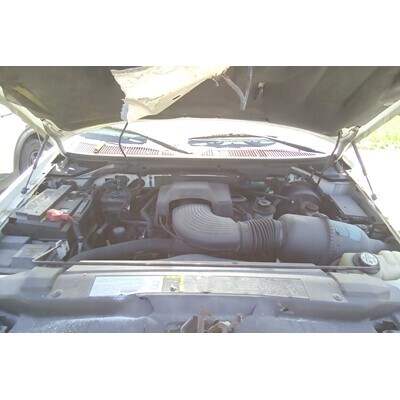 2000 Ford F-150 Series Pickup Axle Assembly, Rear - ~427619699