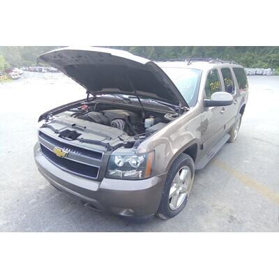 2009 Cadillac Escalade Axle Assembly, Rear - ~428909075