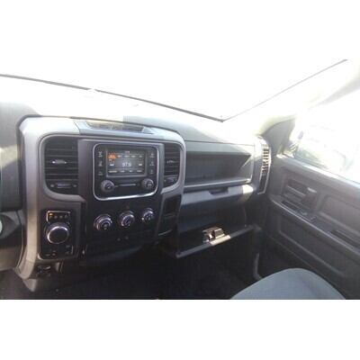 2013 Dodge 1500 Series Pickup Axle Assembly, Rear - ~432905483