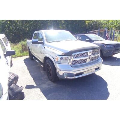 2013 Dodge 1500 Series Pickup Axle Assembly, Rear - ~433053855