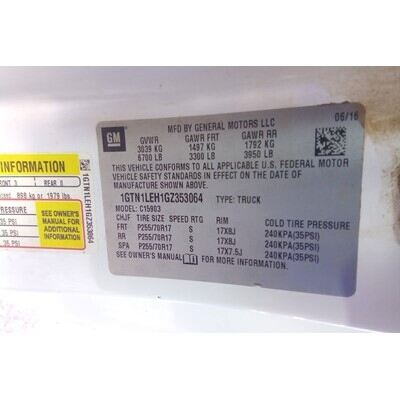 2014 Chevrolet Silverado 1500 Axle Assembly, Rear - ~433641851