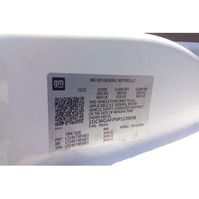 2018 Chevrolet Express 2500 Axle Assembly, Rear - ~434953418