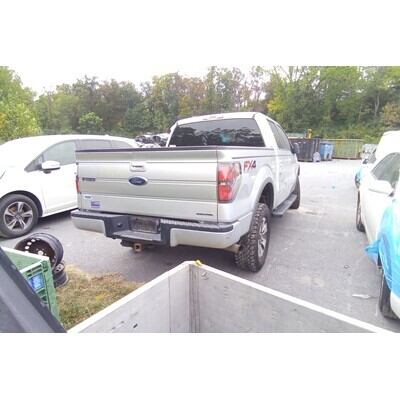 2012 Ford F-150 Series Pickup Axle Assembly, Rear - ~434829378