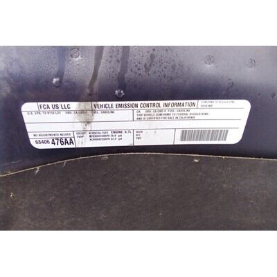 2013 Dodge 1500 Series Pickup Axle Assembly, Rear - ~438362881