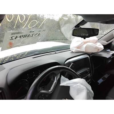 2014 Chevrolet Silverado 1500 Axle Assembly, Rear - ~438487190