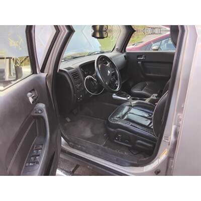 2006 Hummer H3 Axle Assembly, Rear - ~439148976