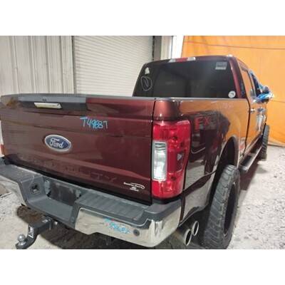 2017 Ford F-250 Super Duty Pickup Axle Assy, Front (4WD) - ~440226977