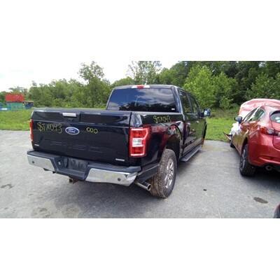 2018 Ford F-150 Series Pickup Axle Assembly, Rear - ~395398516