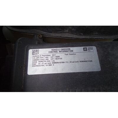 2015 Chevrolet Suburban 1500 Series Axle Assembly, Rear - ~397160822